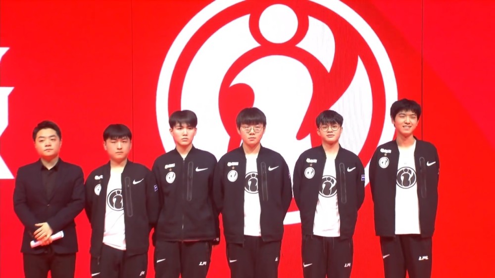 本月内蓉城 本月内蓉城