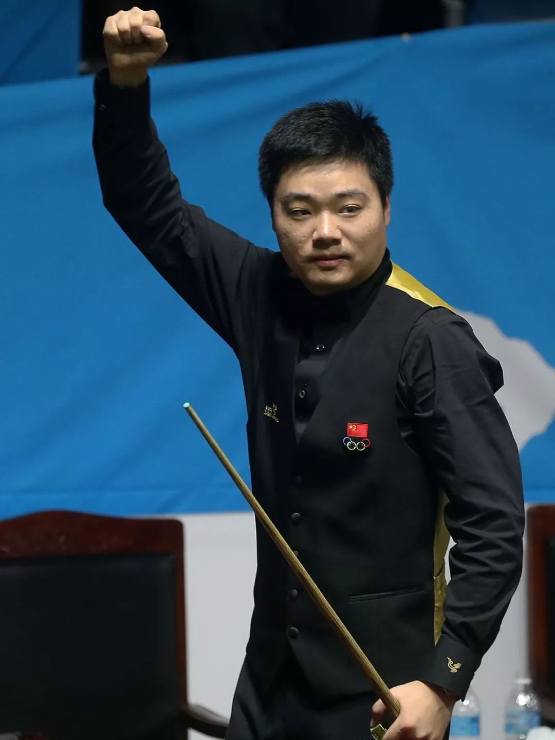 战与争议 战与争议