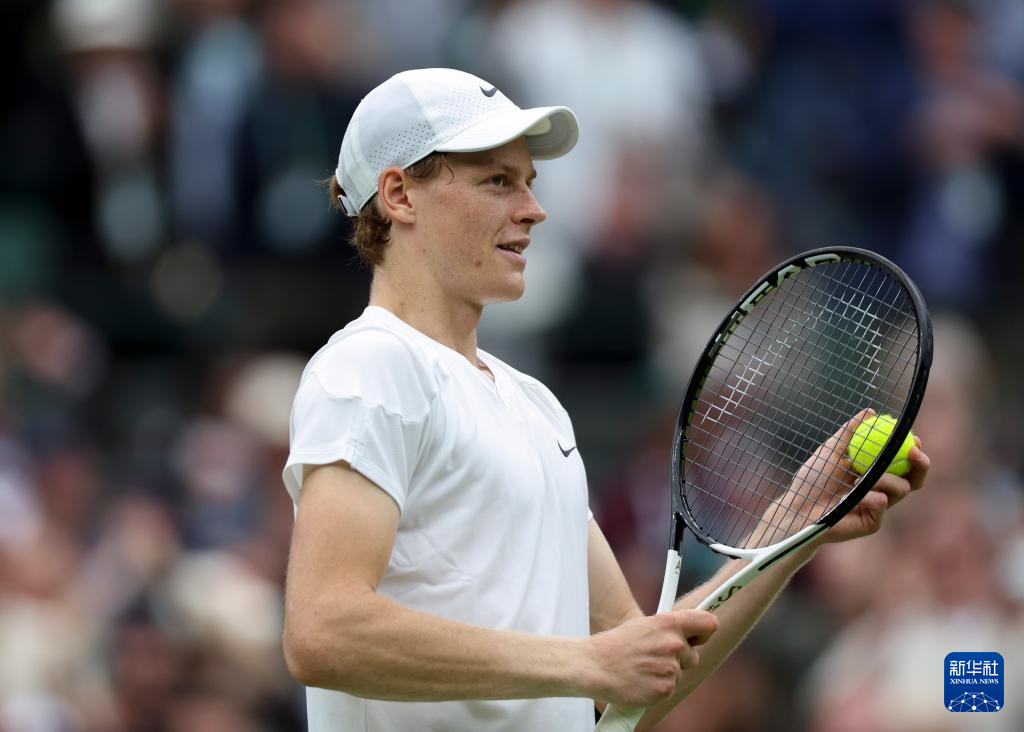 替补球员的 替补球员的