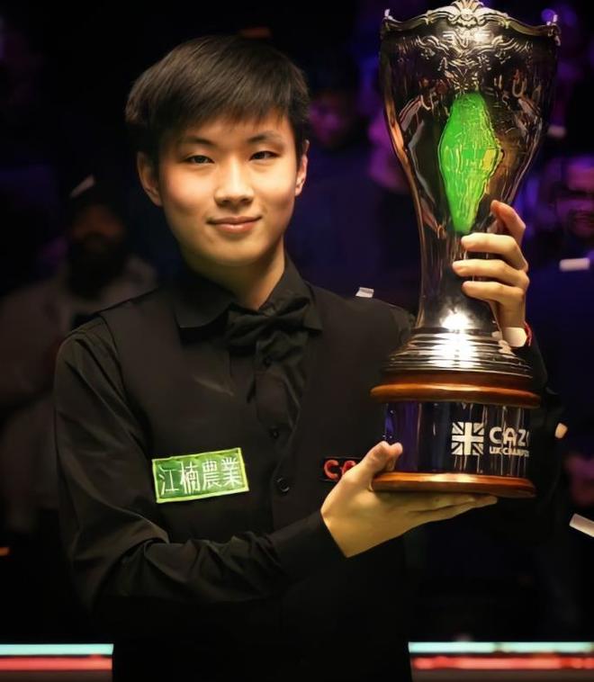 黑的德国国 黑的德国国